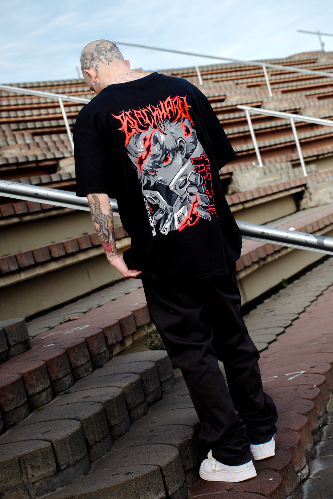 Gachiakuta tee (Oversize)